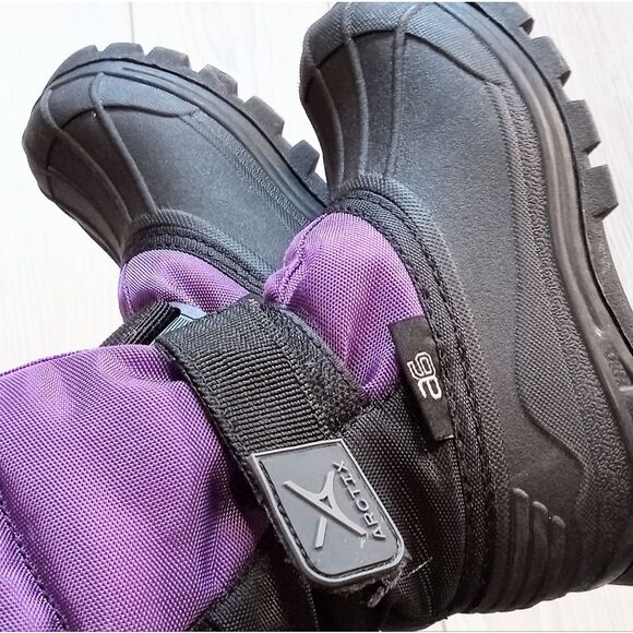 (77-3949) ARCTIX Boots Sz 8 - Picture 6 of 8